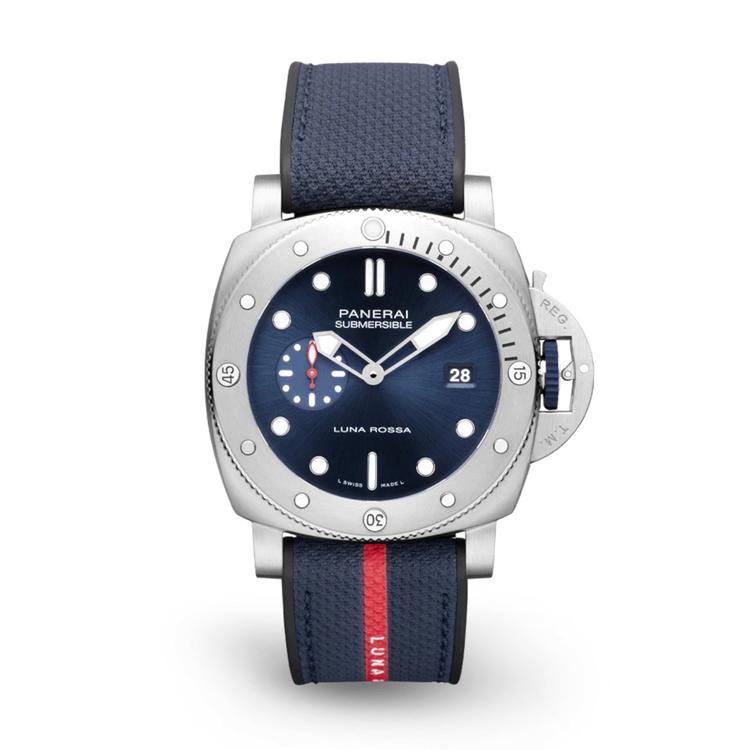 Panerai Submersible QuarantaQuattro Luna Rossa Referenz: PAM01391 cover url