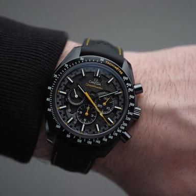 OMEGA Speedmaster Dark Side Of The Moon Apollo 8 Referenz: 311.92.44.30.01.001 Produktbild 2