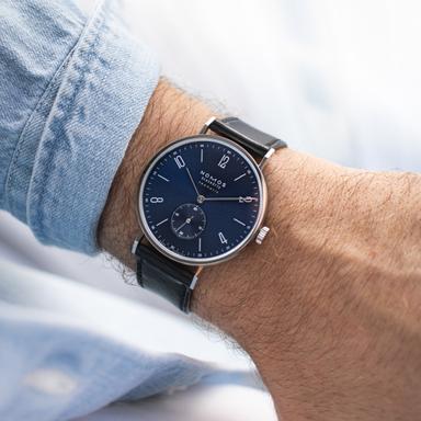 NOMOS Glashütte Tangente Neomatik 39 Blaugold Referenz: 145 Produktbild 3