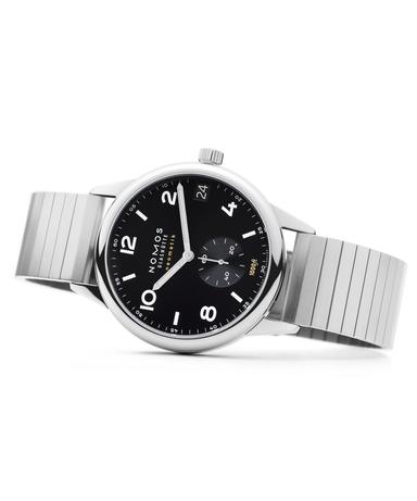 NOMOS Glashütte Club Sport Neomatik 42 Datum Schwarz Referenz: 781 Produktbild 2