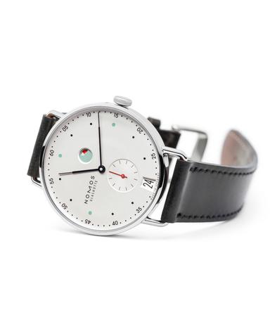 NOMOS Glashütte Metro Datum Gangreserve Referenz: 1101 Produktbild 2