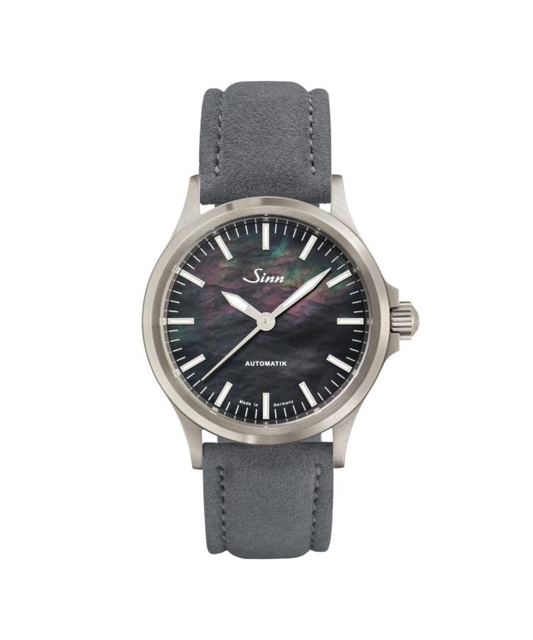 Sinn 556 I Perlmutt S Referenz: 556.0105L cover url