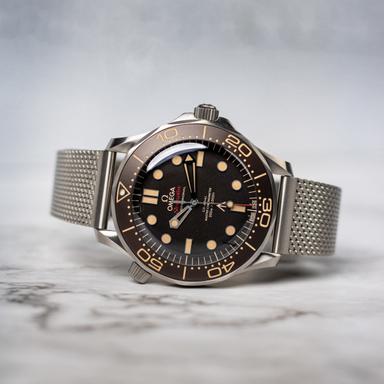 OMEGA Seamaster Diver 300M 42 James Bond Titan Referenz: 210.90.42.20.01.001 Produktbild 7