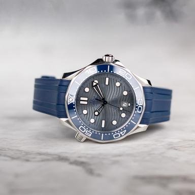 OMEGA Seamaster Diver 300M 42 Referenz: 210.32.42.20.06.001 Produktbild 5