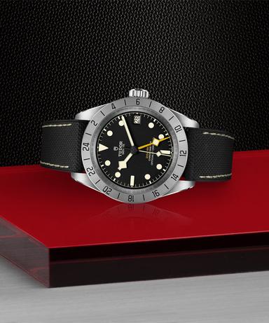 TUDOR Black Bay Pro Referenz: M79470-0003 Produktbild 1