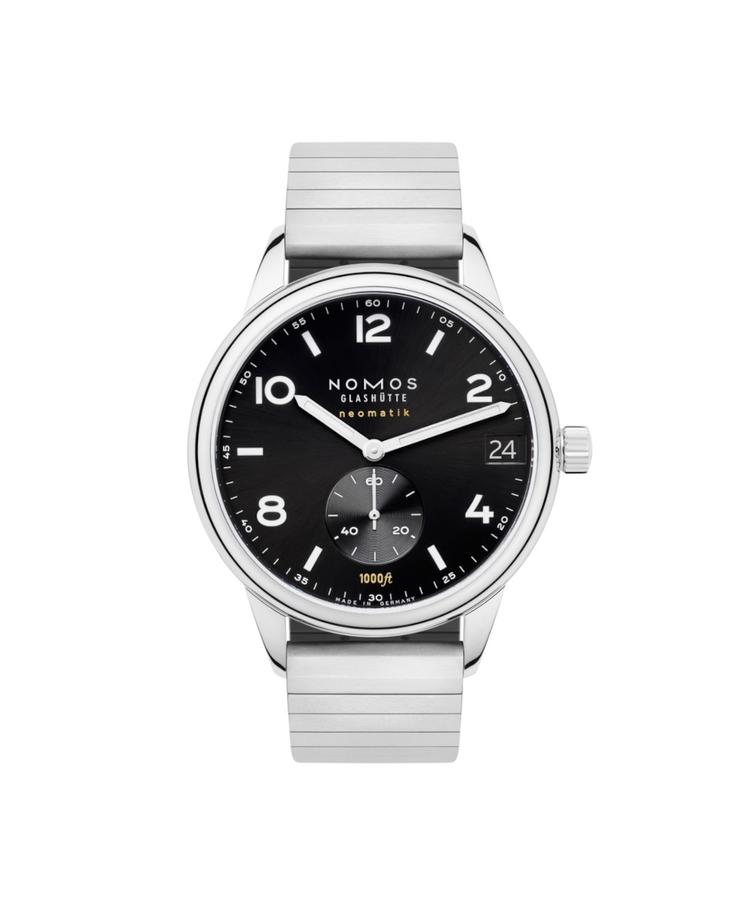 NOMOS Glashütte Club Sport Neomatik 42 Datum Schwarz Referenz: 781 cover url