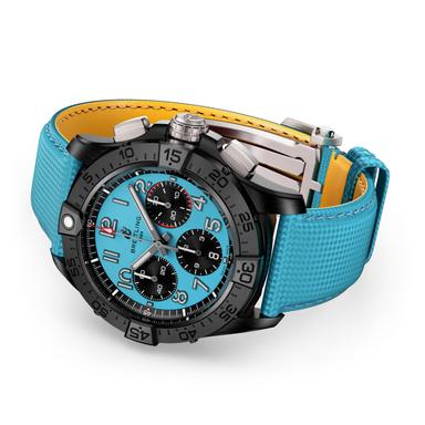 Breitling Avenger B01 Chronograph 44 Night Mission Referenz: SB0146101L1X1 Produktbild 2