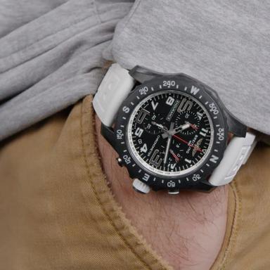 Breitling Endurance Pro 44 Referenz: X82310A71B1S1 Produktbild 2