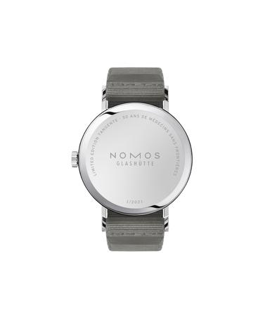 NOMOS Glashütte Tangente 38 - 50 ans de Médecins Sans Frontiéres Referenz: 165.S50 Produktbild 1