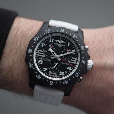 Breitling Endurance Pro 44 Referenz: X82310A71B1S1 Produktbild 1