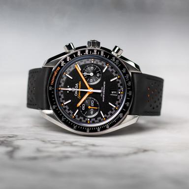 OMEGA Speedmaster Racing Chronograph 44 Referenz: 329.32.44.51.01.001 Produktbild 4