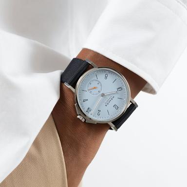 NOMOS Glashütte Ahoi Neomatik 38 Datum Sky Referenz: 516 Produktbild 2