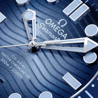 OMEGA Seamaster Diver 300M Summer Blue 42 Referenz: 210.32.42.20.03.002 Produktbild 2