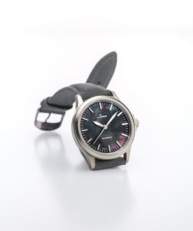 Sinn 556 I Perlmutt S Referenz: 556.0105L Produktbild 1