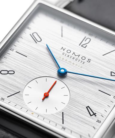 NOMOS Glashütte Tetra Silvercut 39 Referenz: 423 Produktbild 3