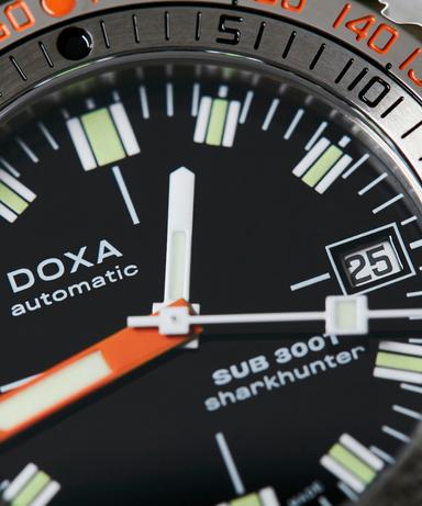 Doxa Sub 300T Sharkhunter Referenz: 840.10.101.20 Produktbild 3