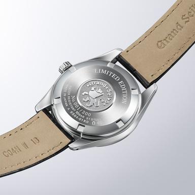 Grand Seiko Heritage Mechanical European Nishikigoi Limited Edition Referenz: SBGW321 Produktbild 2