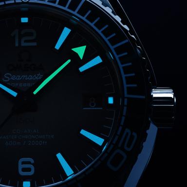 OMEGA Seamaster Planet Ocean 600M Summer Blue 39,5 Referenz: 215.30.40.20.03.002 Produktbild 4