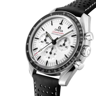 OMEGA Speedmaster Moonwatch Saphir Chronograph Referenz: 310.32.42.50.04.002 Produktbild 3