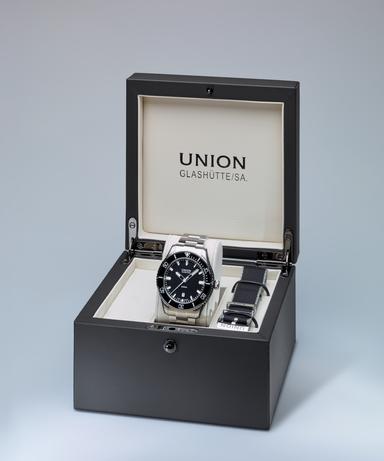 UNION Glashütte Belisar Datum Sport Referenz: D009.907.11.057.00 Produktbild 4