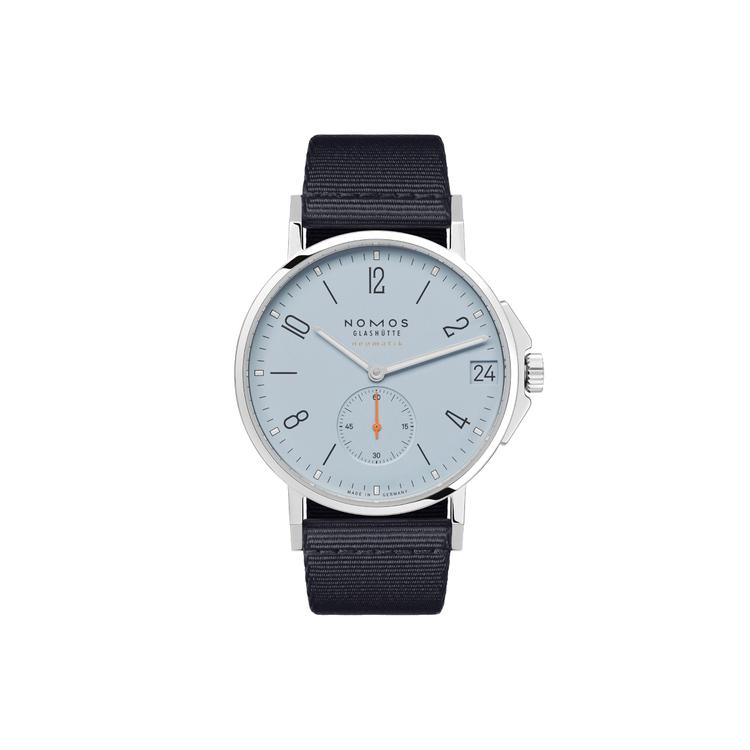 NOMOS Glashütte Ahoi Neomatik 38 Datum Sky Referenz: 526 cover url