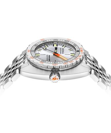 Doxa Sub 300T Searambler Referenz: 840.10.021.10 Produktbild 2