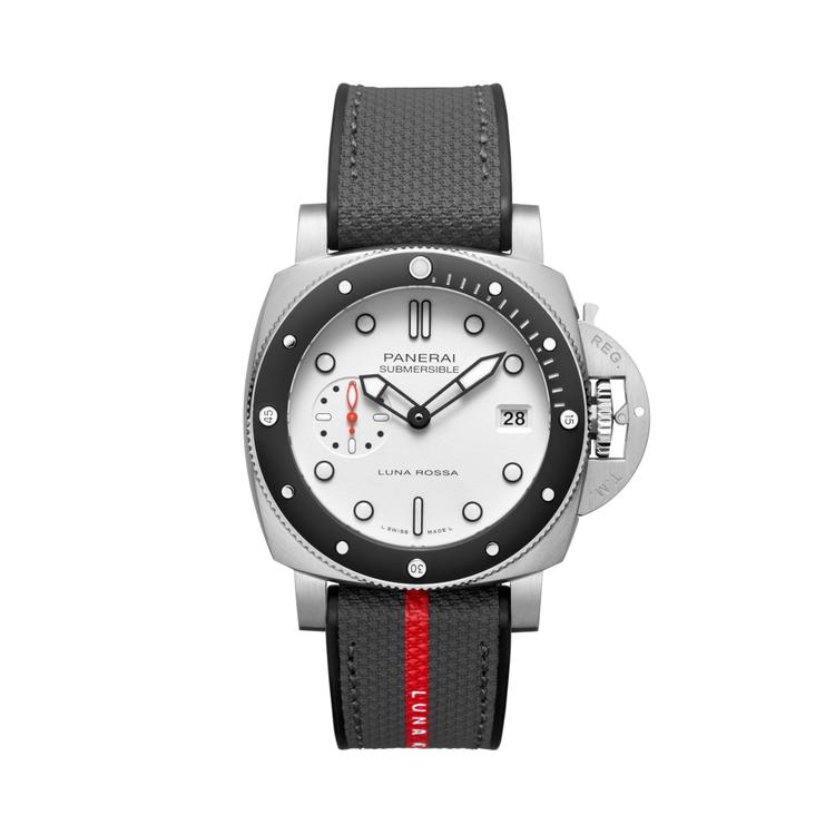 Panerai Submersible Luna Rossa Referenz: PAM01579 cover url