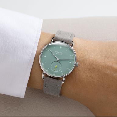 NOMOS Glashütte Metro 33 Sage Referenz: 1124 Produktbild 4