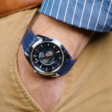 OMEGA Seamaster Aqua Terra GMT Worldtimer 43 Referenz: 220.12.43.22.03.001 Produktbild 3