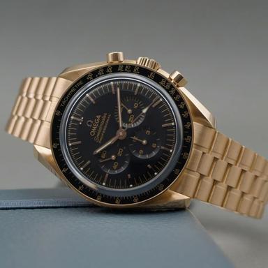 OMEGA Speedmaster Moonwatch Saphir Chronograph Referenz: 310.60.42.50.01.001 Produktbild 6