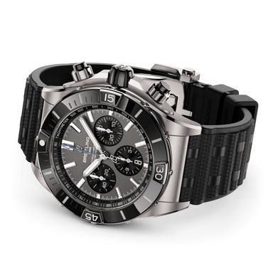 Breitling Super Chronomat B01 44 Referenz: EB0136251M1S1 Produktbild 2