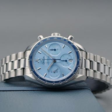 OMEGA Speedmaster Chronograph 38 Referenz: 324.30.38.50.03.001 Produktbild 5